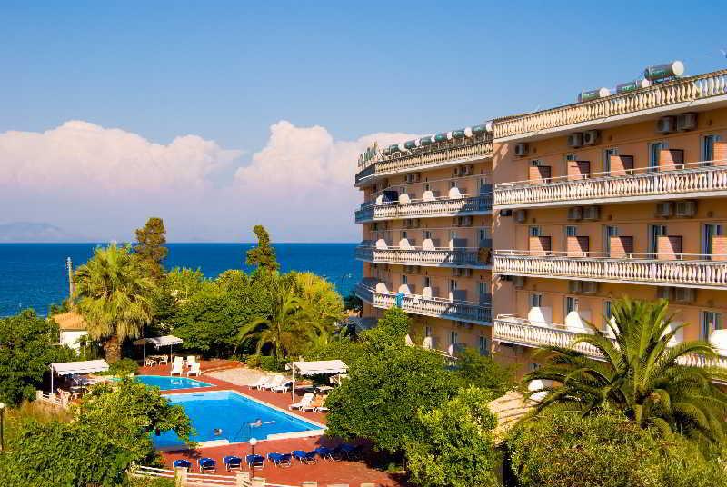 Potamaki Beach Hotel Benitses  Bagian luar foto