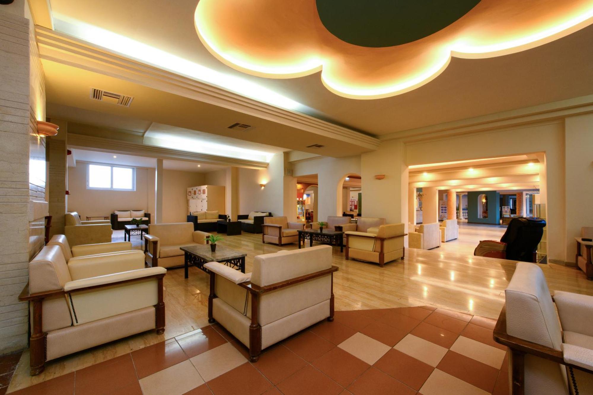 Potamaki Beach Hotel Benitses  Bagian luar foto
