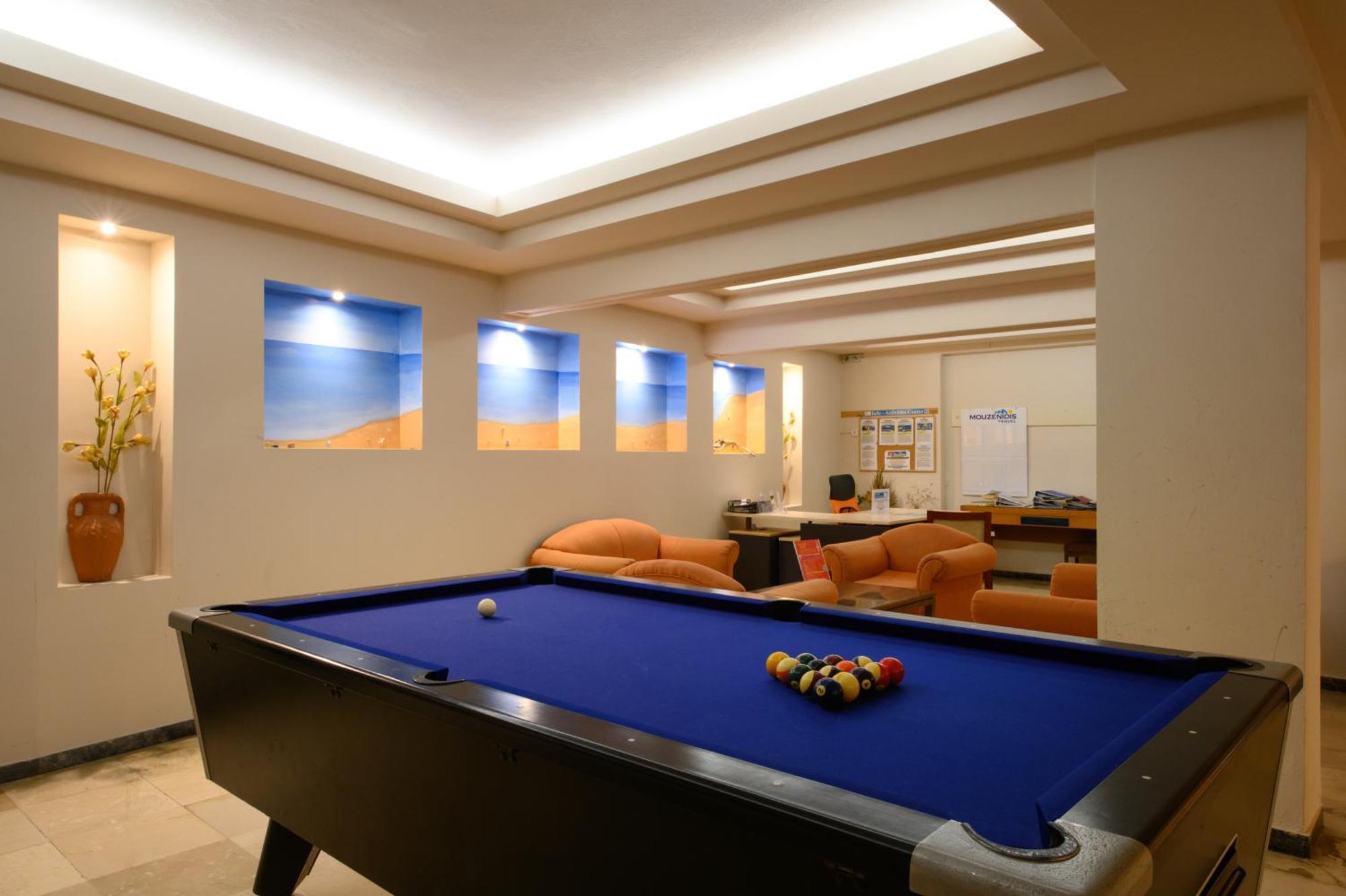 Potamaki Beach Hotel Benitses  Bagian luar foto