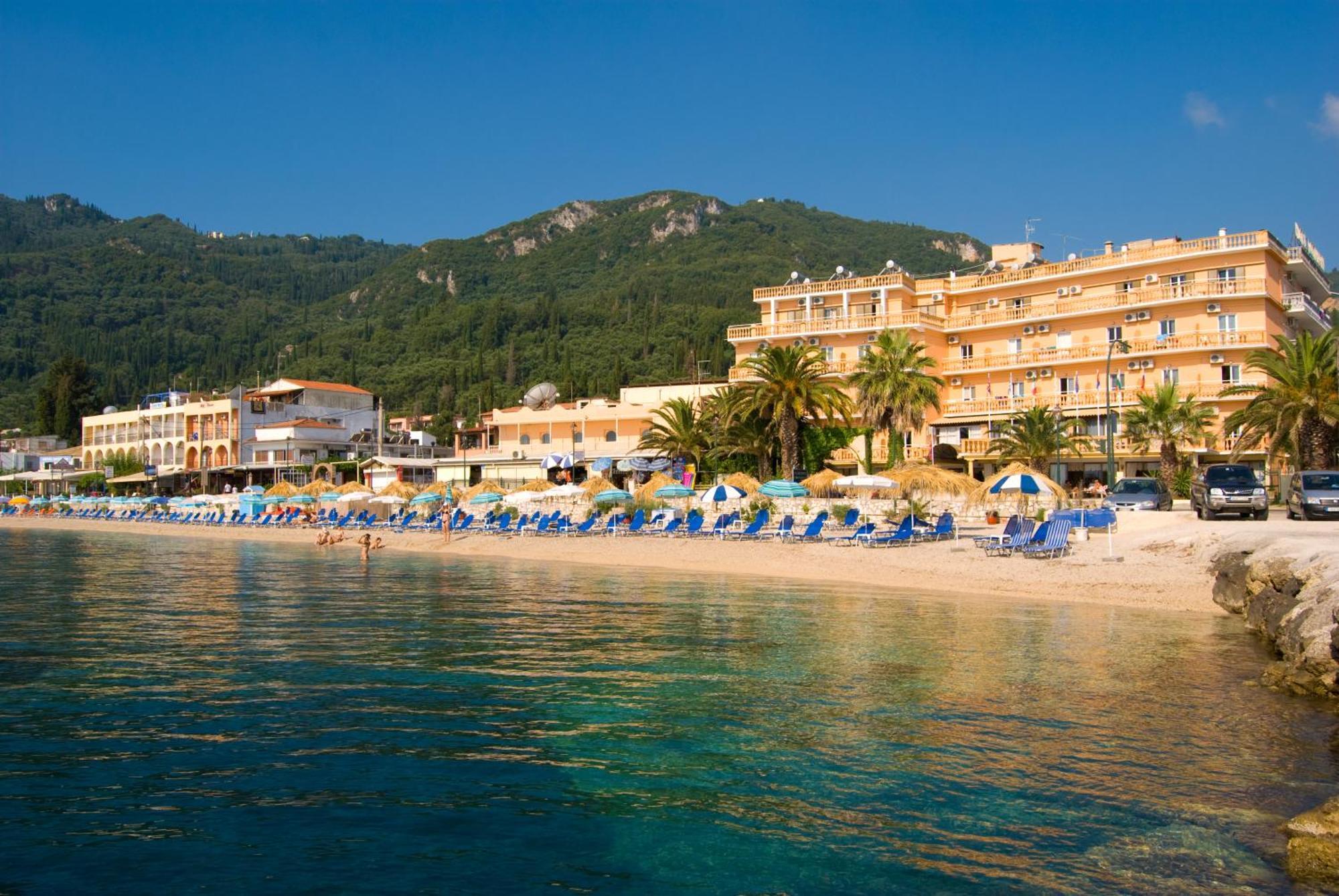 Potamaki Beach Hotel Benitses  Bagian luar foto