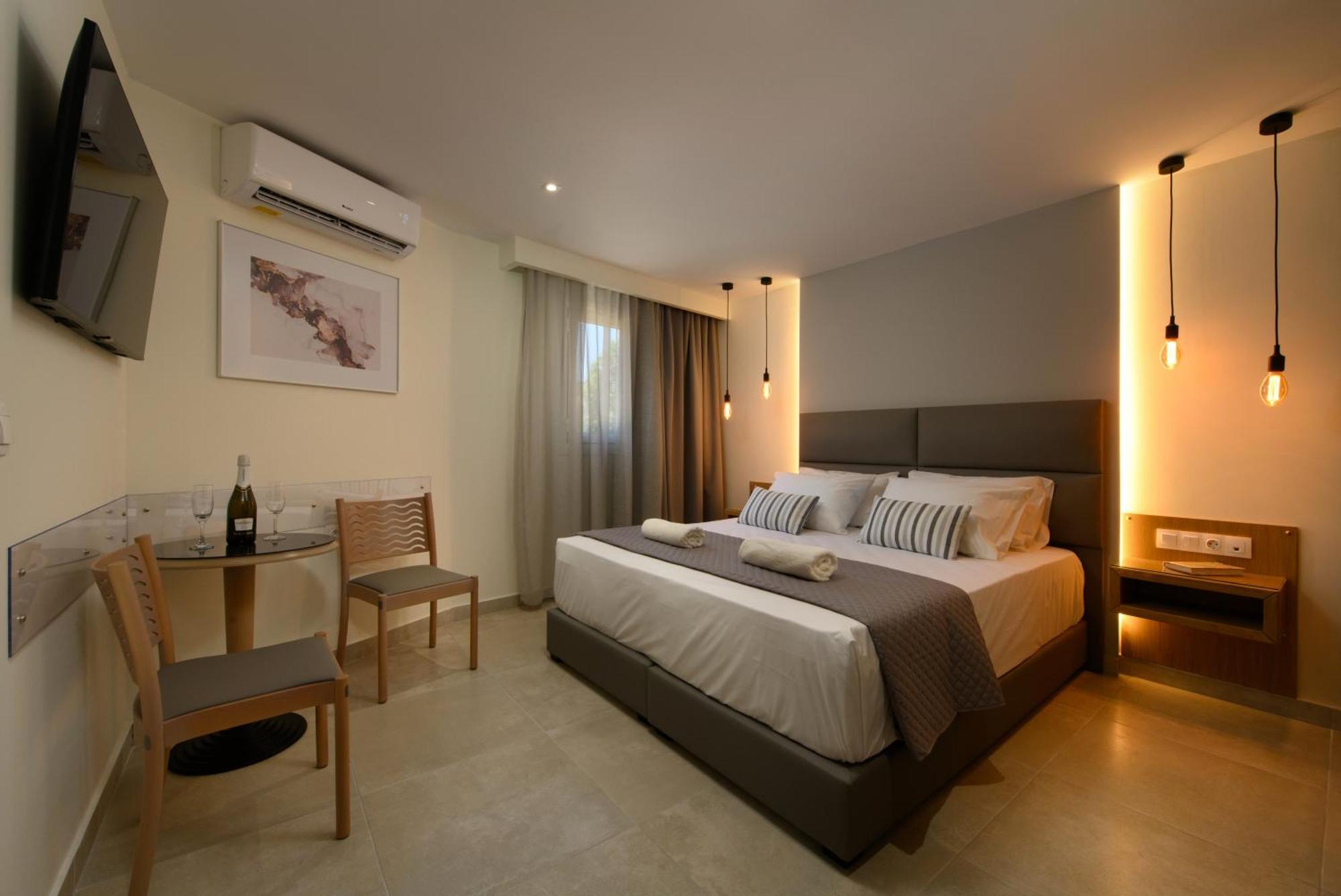 Potamaki Beach Hotel Benitses  Bagian luar foto
